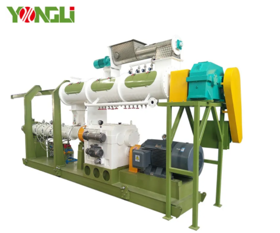 Floating fish feed mill