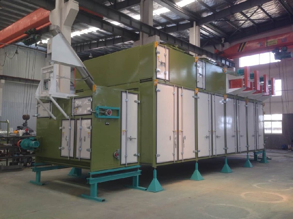 Pet food dryer